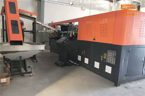trường hợp công ty mới nhất về Máy đúc thổi 2 bộ 6 khoang được lắp đặt tại Ả Rập Xê Út
