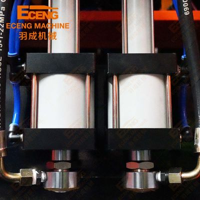 Máy thổi chai Pet bán tự động 700 KG 50HZ 3PHASE 5000 Ml