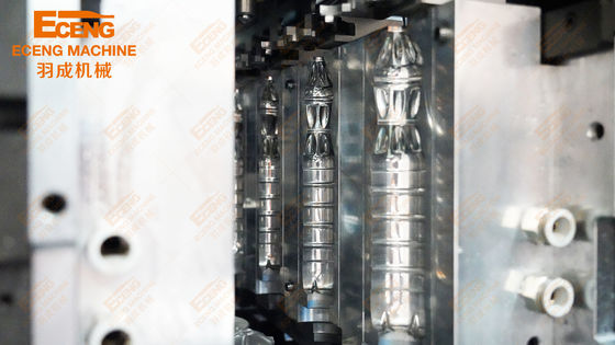 Máy thổi chai nước 6000BPH Eceng 4 khoang với tối đa 2L. Âm lượng