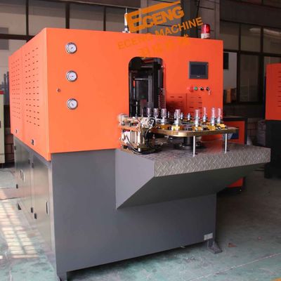 Máy đúc chai nhựa 3 khoang