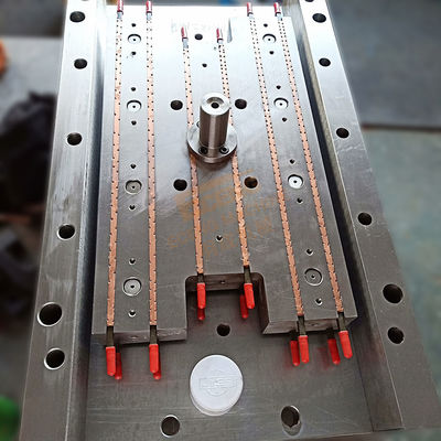 Khuôn chai PET 8 khoang 4Cr13 SS