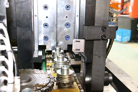 Máy thổi khuôn kéo dài 52kW PET Máy sản xuất chai XINJE Điều khiển PLC