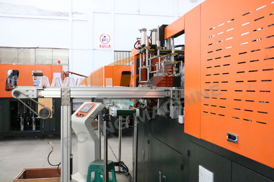 Máy thổi khuôn PET 1300BPH Hoàn toàn tự động 4.7 * 1.6 * 1.9m