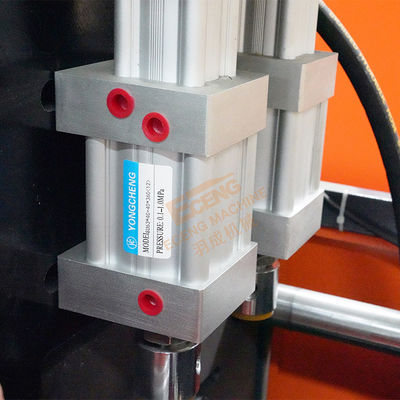 Máy thổi chai nước khoáng Eceng 650Kg Khuôn thổi căng 380V 50HZ